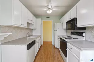 558 Heritage Vlg, Southbury, CT 06488 - Photo 9