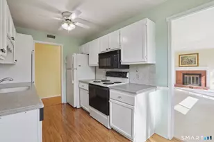 558 Heritage Vlg, Southbury, CT 06488 - Photo 7