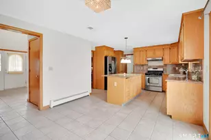 36 Cardinal Way, South Windsor, CT 06074 - Photo 7