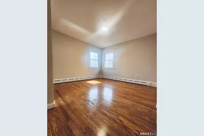 2916 East Main Street, Waterbury, CT 06705 - Photo 9