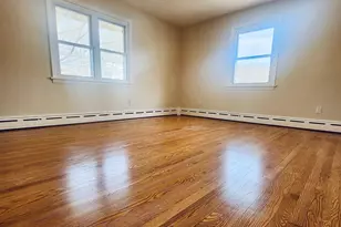 2916 E Main St, Waterbury, CT 06705 - Photo 11