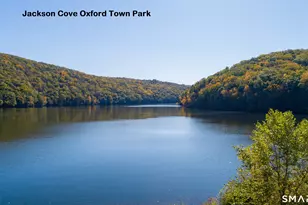 521 Heatherwood Ct, Oxford, CT 06478 - Photo 5