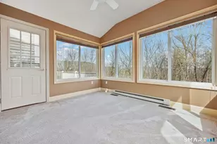 521 Heatherwood Ct, Oxford, CT 06478 - Photo 11