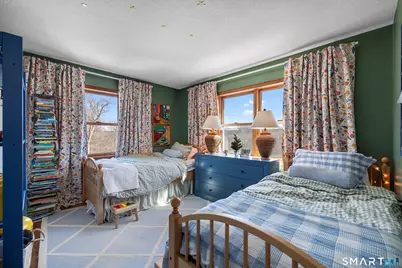 105 Building Brook Road, Hamden, CT 06514 - Photo 15