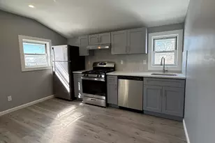 1637 South Ave, Stratford, CT 06615 - Photo 1