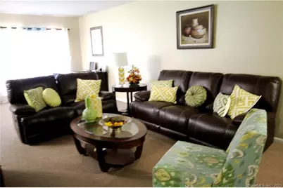 14 Newtown Road #A19, Danbury, CT 06810 - Photo 9