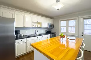 153 Cherry Hill Dr, Bridgeport, CT 06606 - Photo 15