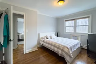 153 Cherry Hill Dr, Bridgeport, CT 06606 - Photo 17