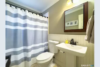 153 Cherry Hill Drive #2A, Bridgeport, CT 06606 - Photo 5