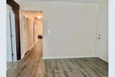 80 Josephine Evaristo Avenue #1st Fl & Basement, Greenwich, CT 06830 - Photo 17