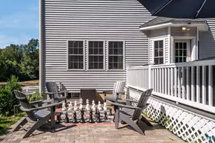 98 Arbor Crossing, East Lyme, CT 06333 - Photo 5