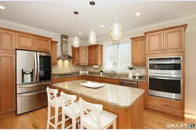 98 Arbor Crossing, East Lyme, CT 06333 - Photo 19