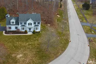 98 Arbor Crossing, East Lyme, CT 06333 - Photo 9