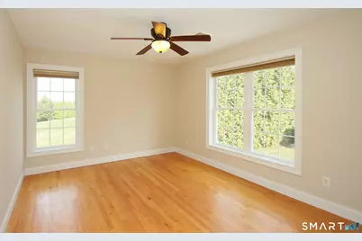 98 Arbor Crossing, East Lyme, CT 06333 - Photo 31