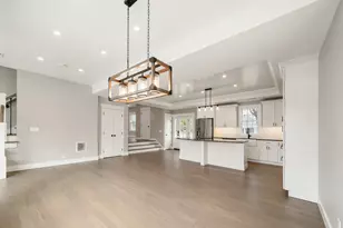 104 Eastfield Rd, Waterbury, CT 06708 - Photo 9