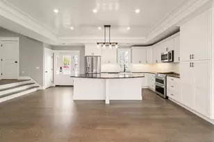 104 Eastfield Rd, Waterbury, CT 06708 - Photo 7