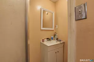 285 Zion St, Hartford, CT 06106 - Photo 19