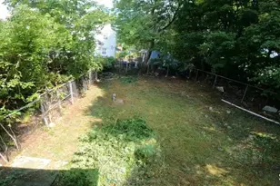 231 Long Hill Rd, Waterbury, CT 06704 - Photo 3