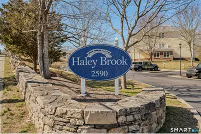 2590 Gold Star Highway #311, Groton, CT 06355 - Photo 29