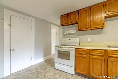 26 Stoddard Street, Seymour, CT 06483 - Photo 3