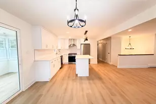 33 Forest Ave, Groton, CT 06355 - Photo 7