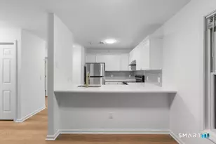 468 Main St, East Lyme, CT 06357 - Photo 23