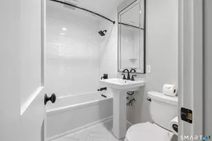 245 Unquowa Rd, Fairfield, CT 06824 - Photo 25