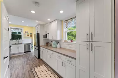 82 Main Street, West Haven, CT 06516 - Photo 13