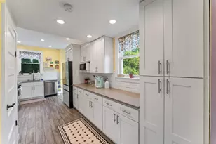 82 Main St, West Haven, CT 06516 - Photo 13