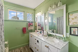 82 Main St, West Haven, CT 06516 - Photo 27