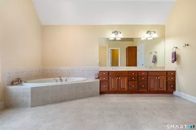 68 Charter Ridge Drive, Newtown, CT 06482 - Photo 21