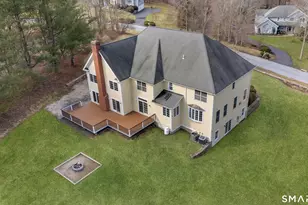 68 Charter Ridge Dr, Newtown, CT 06482 - Photo 3