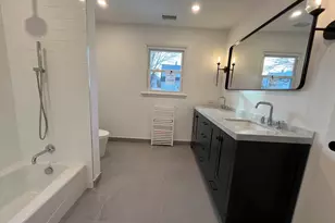 34 Keith St, Stamford, CT 06902 - Photo 7