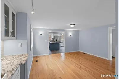 83 Meadowbrook Road, West Hartford, CT 06107 - Photo 11