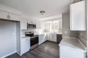 20 Randall Pl, Waterbury, CT 06704 - Photo 3