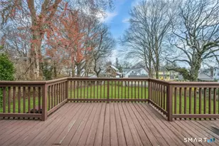 304 Huntington Rd, Stratford, CT 06614 - Photo 27
