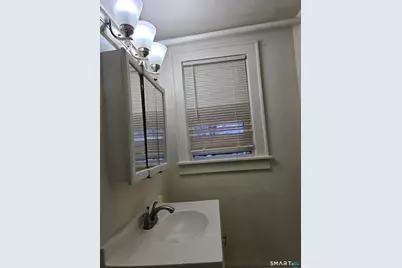 157 Eastern Avenue Door #3, Waterbury, CT 06708 - Photo 3
