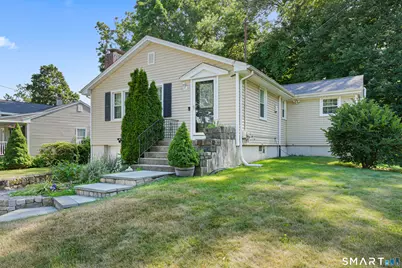 217 Macon Drive, Bridgeport, CT 06606 - Photo 1