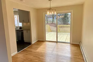 52 Lawton Rd, Manchester, CT 06042 - Photo 11