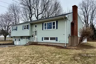 52 Lawton Rd, Manchester, CT 06042 - Photo 1