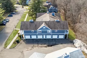 208 Windgate Cir, Monroe, CT 06468 - Photo 5