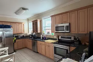 153 Bank St, New London, CT 06320 - Photo 3