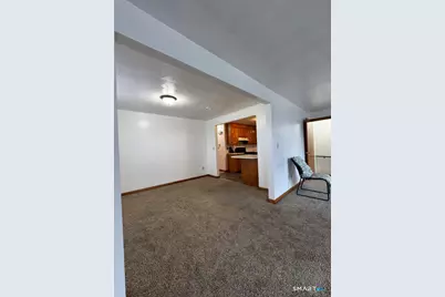 16 Grove Street, New London, CT 06320 - Photo 5