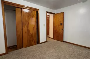 16 Grove St, New London, CT 06320 - Photo 11