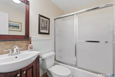 28 Ashford Road, West Hartford, CT 06107 - Photo 31