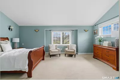 28 Ashford Road, West Hartford, CT 06107 - Photo 17