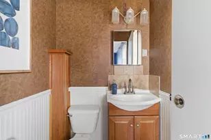 28 Ashford Rd, West Hartford, CT 06107 - Photo 27