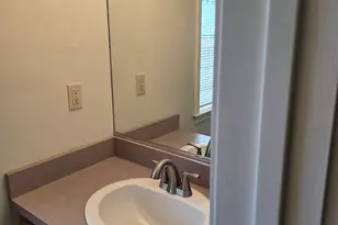 30 Commodore Hull Dr, Derby, CT 06418 - Photo 13