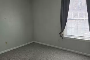 30 Commodore Hull Dr, Derby, CT 06418 - Photo 15