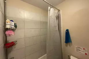 72 Main St, West Haven, CT 06516 - Photo 21